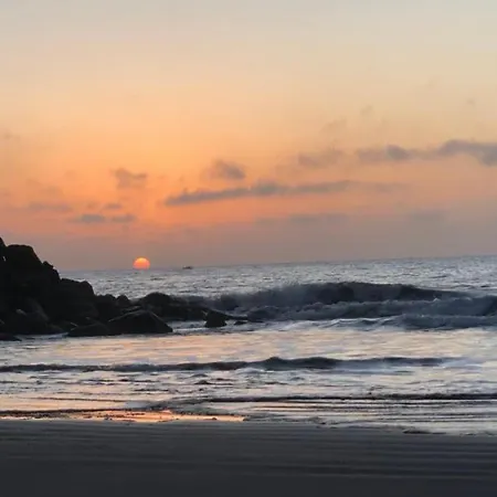 Pequeno Paraiso Frente Al Mar Playa Chica Апартаменты *