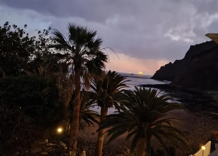 Pequeno Paraiso Frente Al Mar Playa Chica Lägenhet *