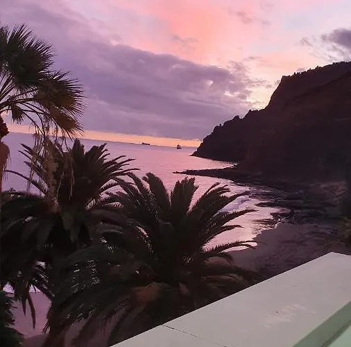 Pequeno Paraiso Frente Al Mar Playa Chica アパート