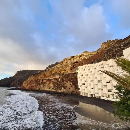 Pequeno Paraiso Frente Al Mar Playa Chica Appartement Santa-Cruz de Ténérife